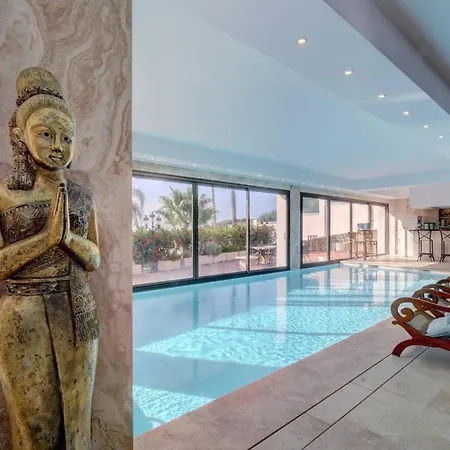 Villa Huge Golf With One Of Marbella Biggest Spas Estepona