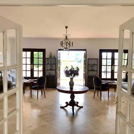 Villa Huge Golf With One Of Marbella Biggest Spas Estepona